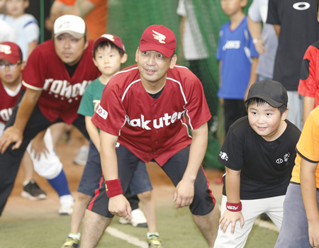 �J���C �e�q�ӂꂠ���y�V�C�[�O���X�싅����