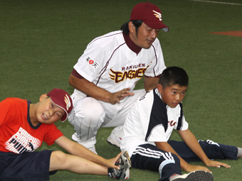 �J���C �e�q�ӂꂠ���싅����4